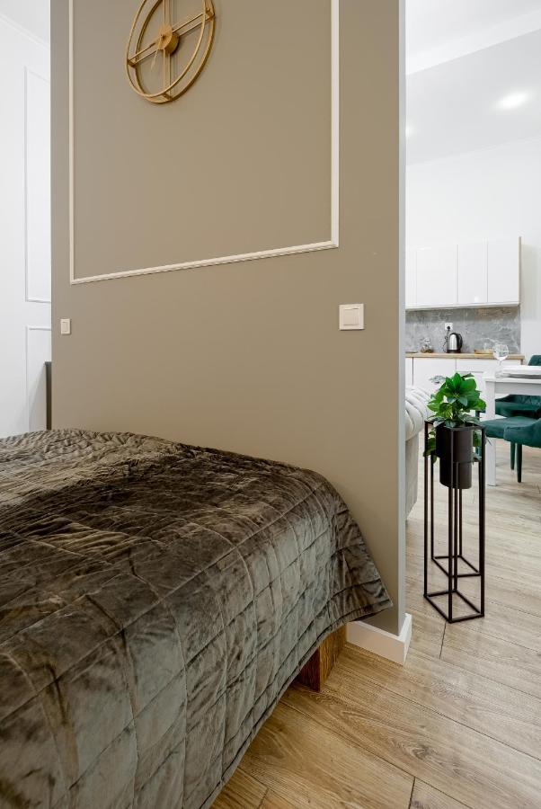 Niron Apartament Dom Z Papieru Sztokholm Piła Eksteriør billede